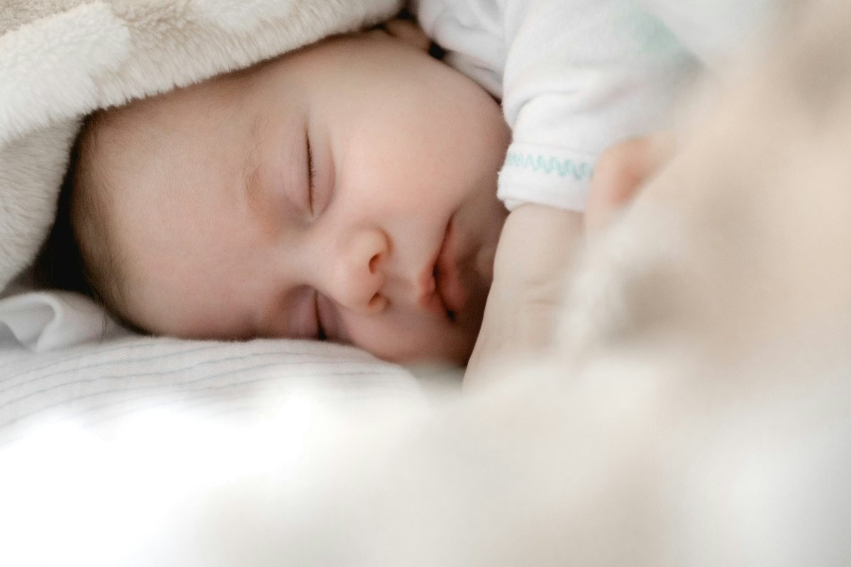 Maternity photography by Hafsa Noreen